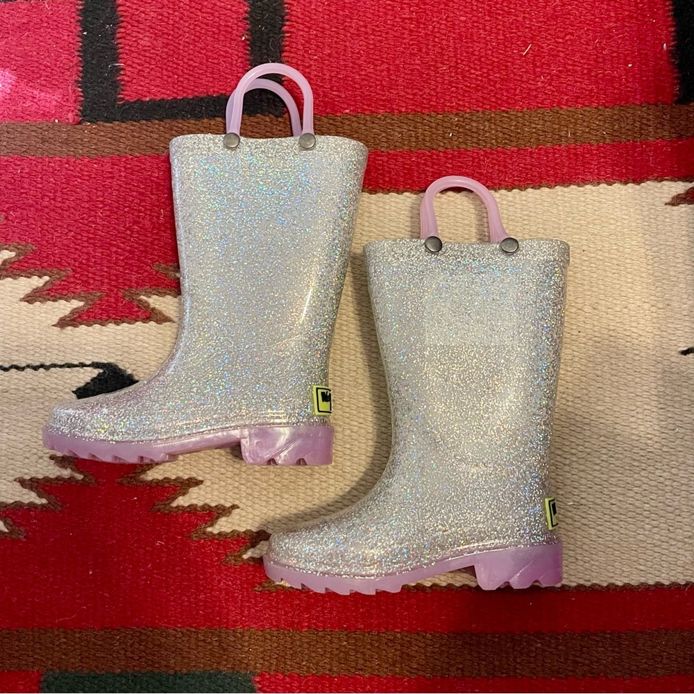 Western Chief Kids Silver Purple Shimmer Light-Up Waterproof Rain Boots Size 6